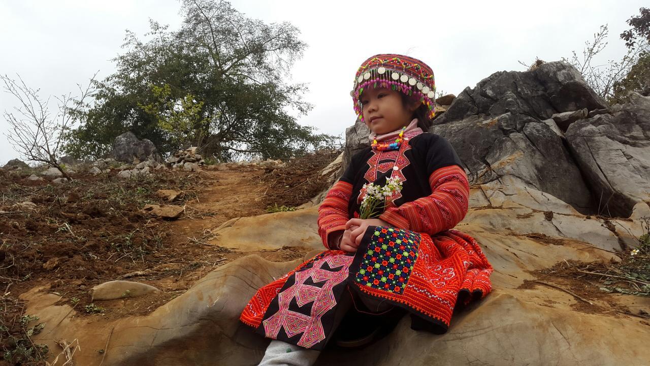 Datani Moc Chau Homestay Lang Mon Bagian luar foto
